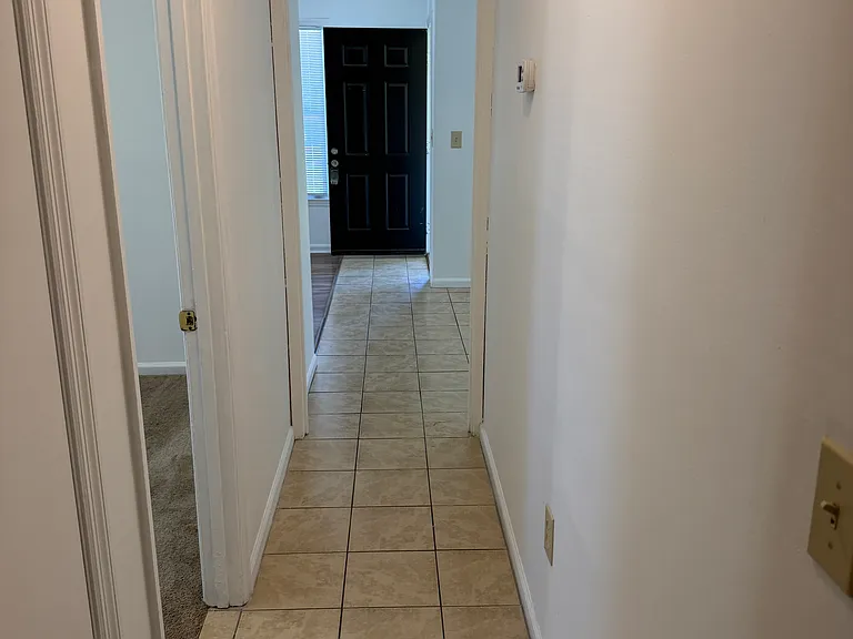 112 Ashwood Dr — Photo 9