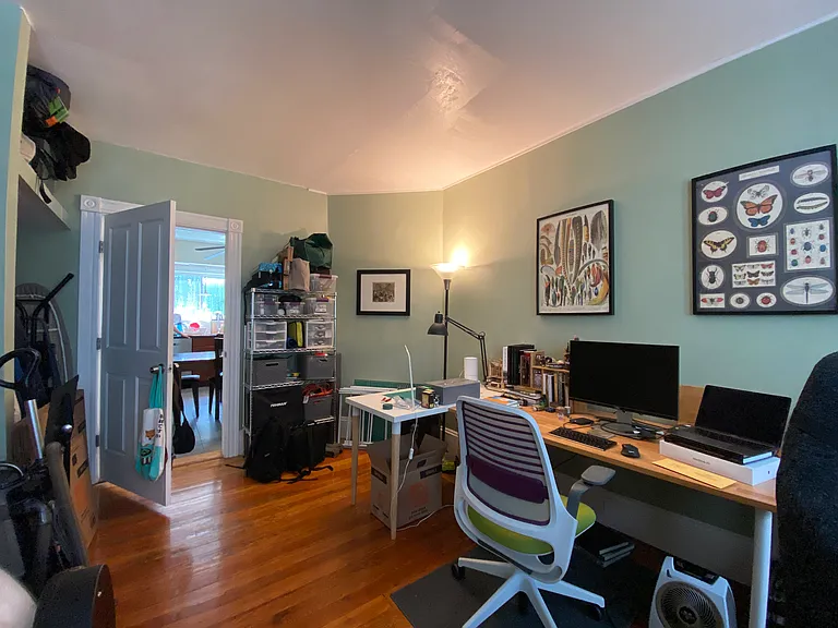 8 Elsmere Ter #1 — Photo 18