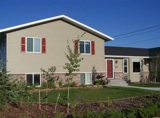 645 Wellington Ct, Riverton, WY 82501