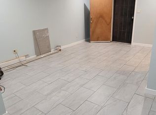 8065 E Harrison St, Paramount, CA 90723