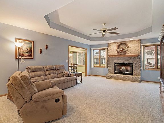 3rd image of 13301 Mary Lee Ct