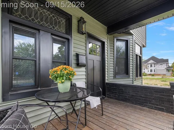 2559 Helen St, Detroit, MI 48207