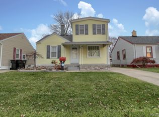 1079 Electric St, Wyandotte, MI 48192
