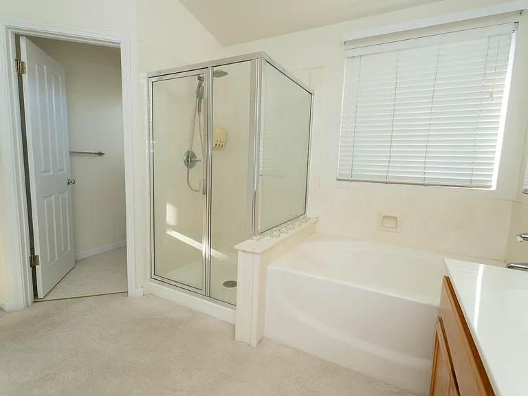 6784 Sunriver Ln — Photo 28