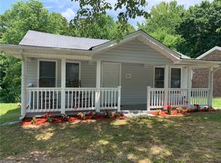 822 Pine Circle Dr, High Point, NC 27265