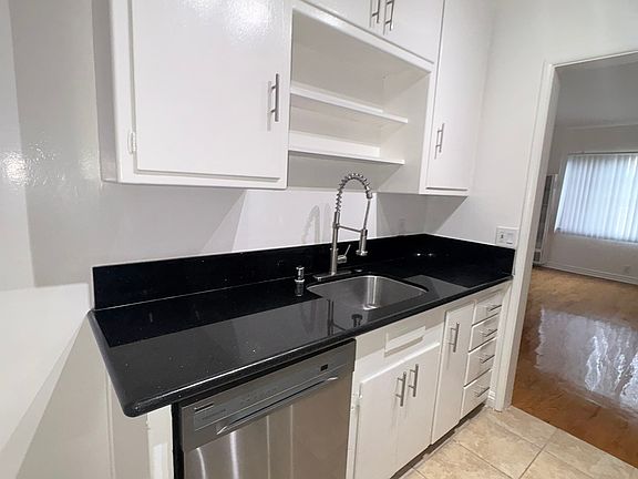 4th image of 6200-6206 Fountain Ave #8daff59f2