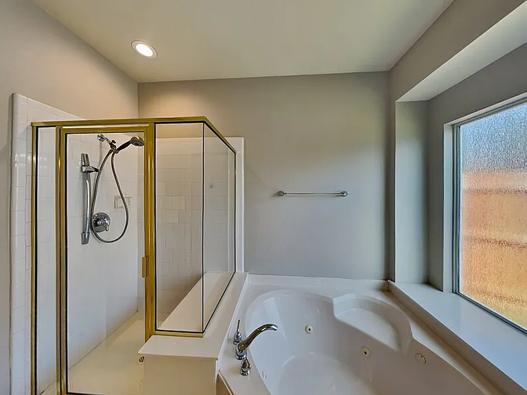 2815 Saint Maria Dr — Photo 8