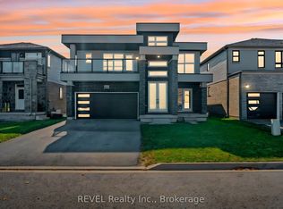 8052 Citation Rd, Niagara Falls, ON L2H 3H7