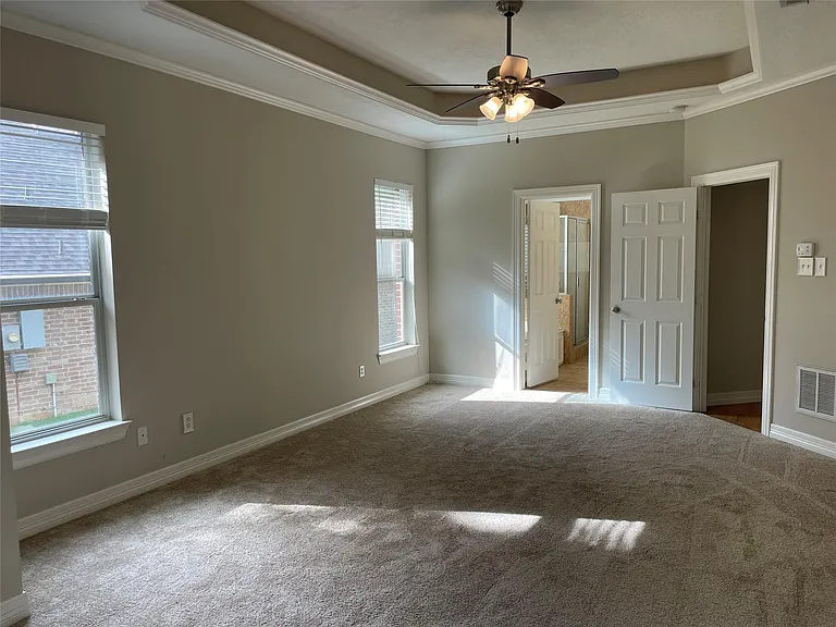 15480 Constellation Cir W — Photo 14