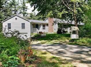 15 Rocky Pond Rd, Princeton, MA 01541