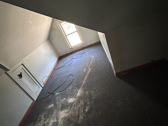 2nd image of 2015 N Union St