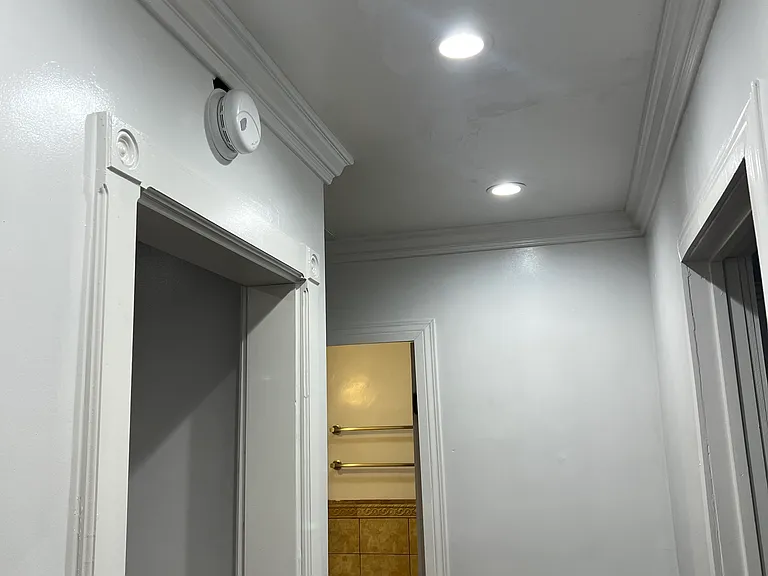 12239 Blakley Ave #1 — Photo 6