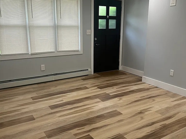 2319 Kensington Ave #1 — Photo 1