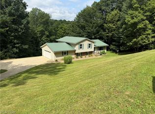 2699 Ruswil Dr, Millersburg, OH 44654