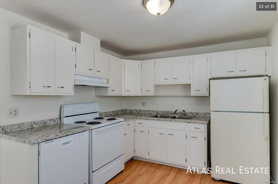 Beautiful 2 BR / 1 bath apartment in recently renovated 4-Plex at Wheat Ridge! — Photo 3