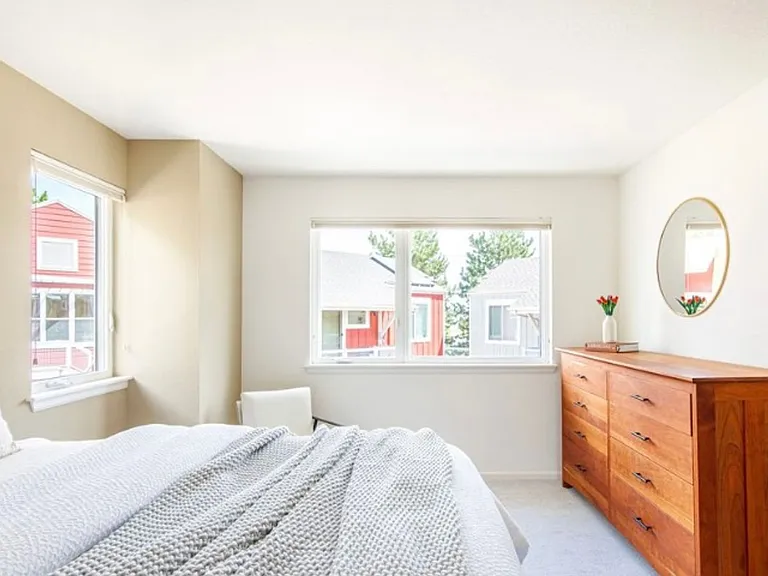 1651 Zamia Ave — Photo 9