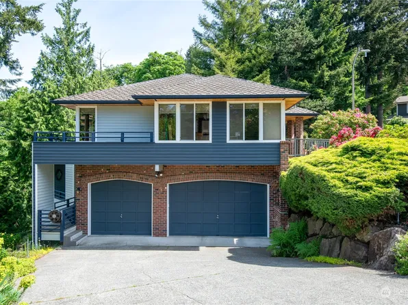 7060 NE 161st St, Kenmore, WA 98028