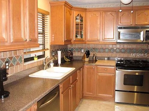 3rd image of 5980 80th St N Unit 302