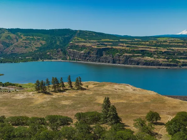 Old Highway 8, Lyle, WA 98635