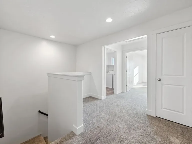 5848 S Challenger Way — Photo 41