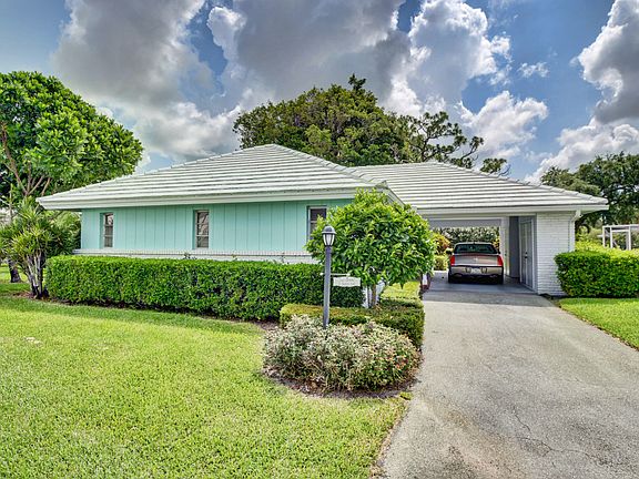 2nd image of 2 Slash Pine Drive #2