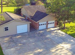 12229 Marion Dr, Dickinson, TX 77539