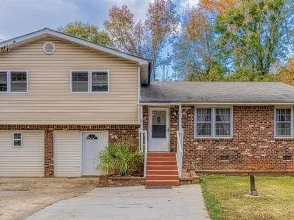140 Creek Cir, Stockbridge, GA 30281