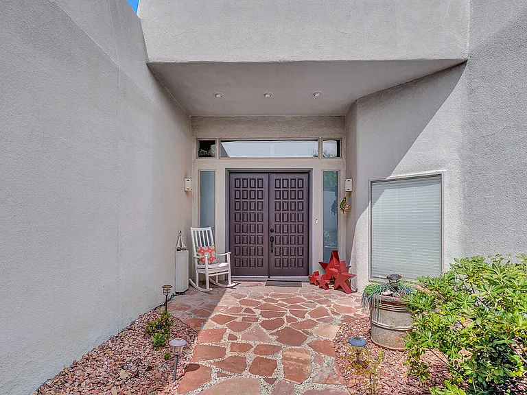 5601 Burning Tree Dr — Photo 27