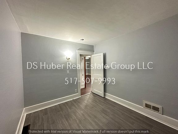2nd image of 1415 Lansing Ave