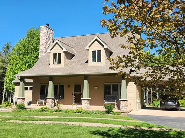 10743 White Pine Ln, Sister Bay, WI 54234