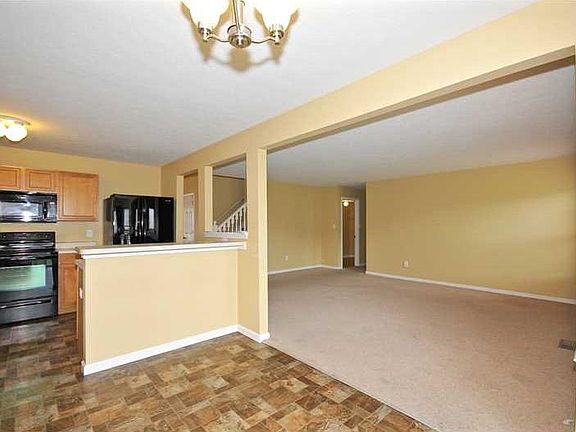 4th image of 12673 Pinetop Way