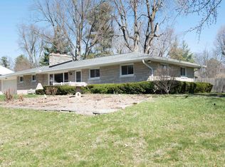 102 N Lexington Dr, Bloomington, IN
