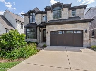 316 E 3rd St, Elmhurst, IL 60126