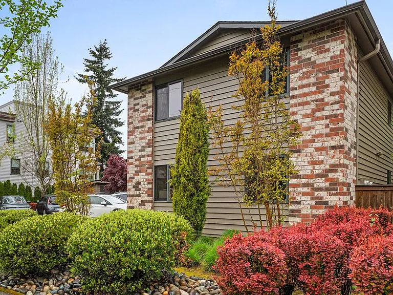 3553 SE Yamhill St — Photo 18