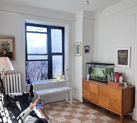 4th image of 116 W 87th St APT 10