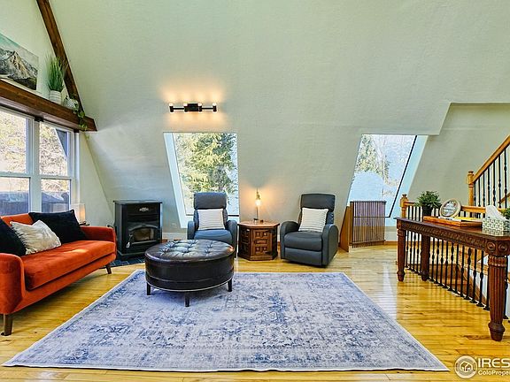 4th image of 2170 Apex Valley Rd