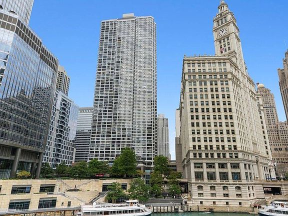 3rd image of 405 N Wabash Ave Unit 4705