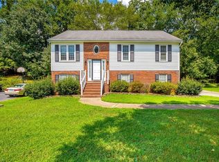 2145 Blue Stone Ln, Kernersville, NC 27284