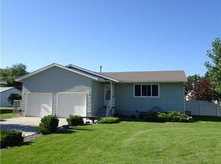 135 Annin Ave, Columbus, MT 59019