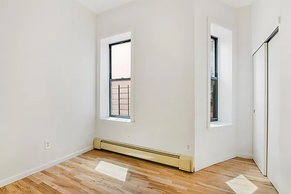 Sold by Compass | media 14