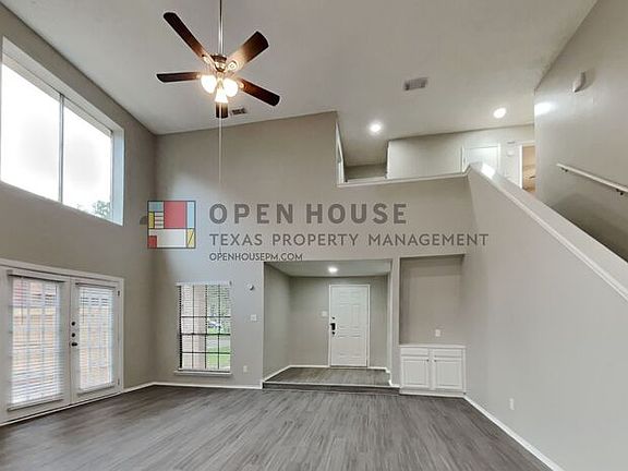 3rd image of 2039 Creek Valley Ln