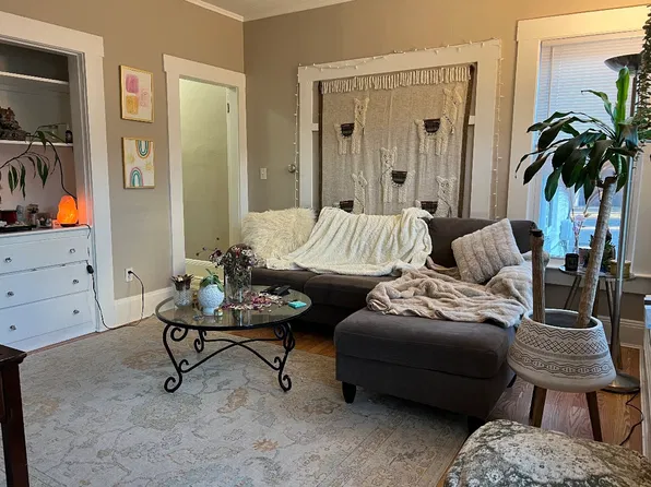 14 W Bowers St #1, Lowell, MA 01854