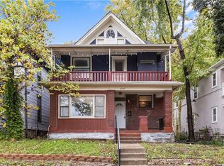 2925 Holmes St, Kansas City, MO 64109