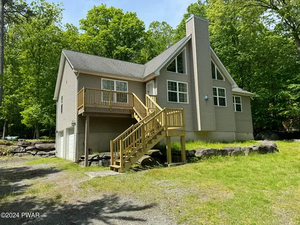 308 Falling Waters Blvd, Lackawaxen, PA 18435
