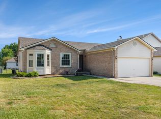 25709 Briar Towne Blvd, Chesterfield, MI 48051