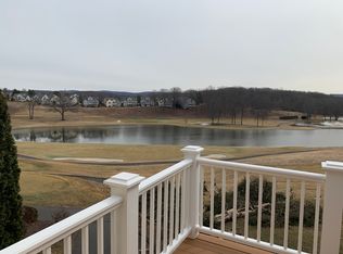 12 Pierson Grn, Cromwell, CT 06416