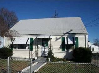 374 Prospect St, Pawtucket, RI 02860