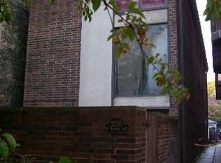 2220 N Kenmore Ave, Chicago, IL 60614