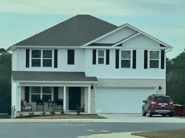 5613 Guinevere Ln, Milton, FL 32583