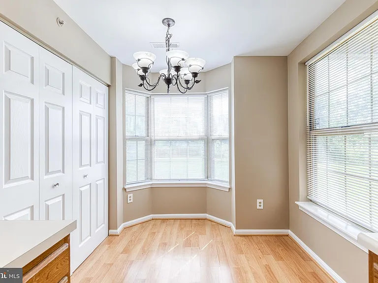 3512 Thomas Pointe Ct #1B — Photo 4